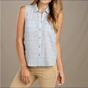 Toad & Co sleeveless button up